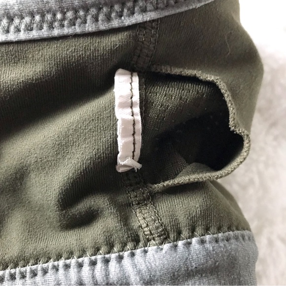 PrAna Green Geometric Print Lattice Back Isaline Sports Bra Size XS - Picture 10 of 12